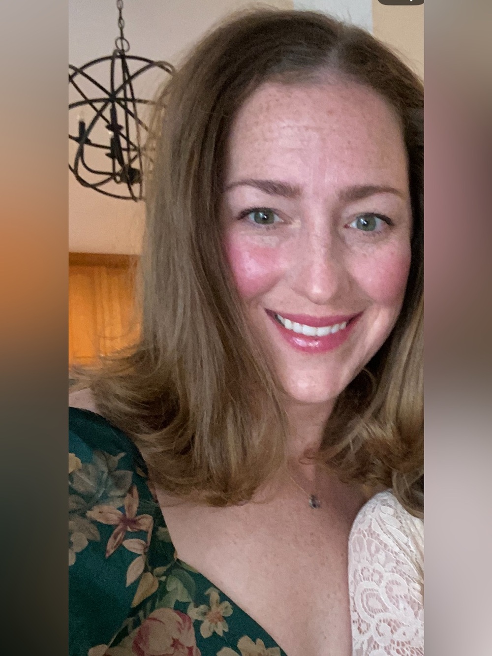 Meet your Posher, Leslie